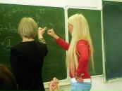 Кудряшка Ксю фотография #5 (источник - https://vk.com/id88955283)