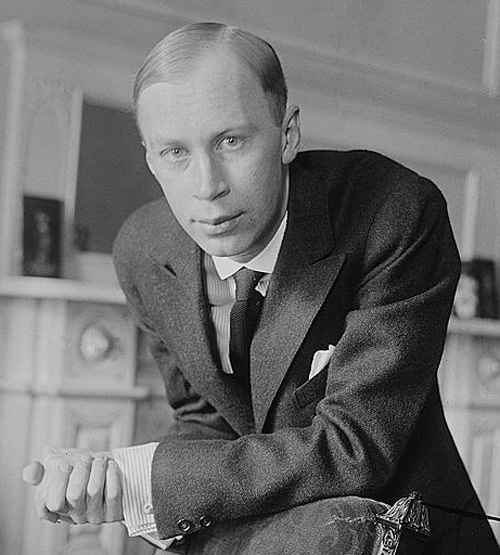 №7, Пашу Часовников, 37 лет №7, Пашу Часовников, 37 лет